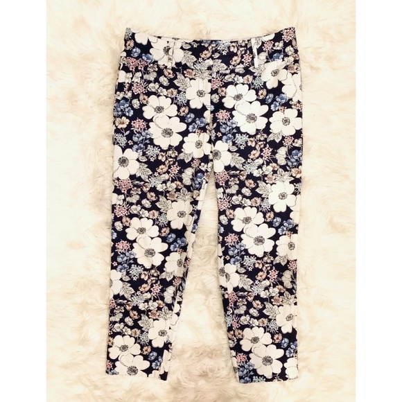 Ann Taylor Pants - ANN TAYLOR Floral Skinny Crop Pants